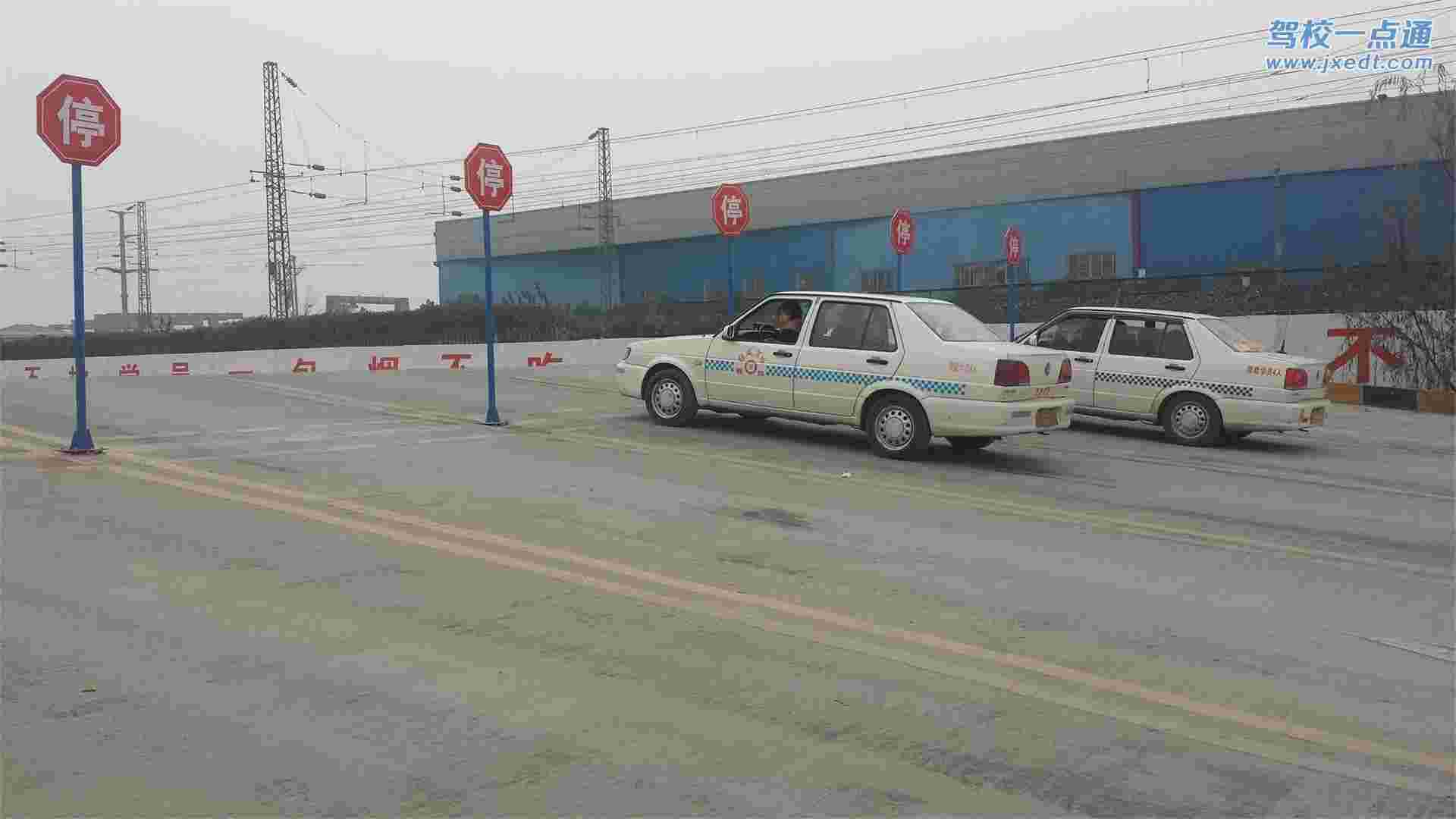 勝威駕校韓洪超教練 學員口中的“金牌教練”，究竟好在哪？